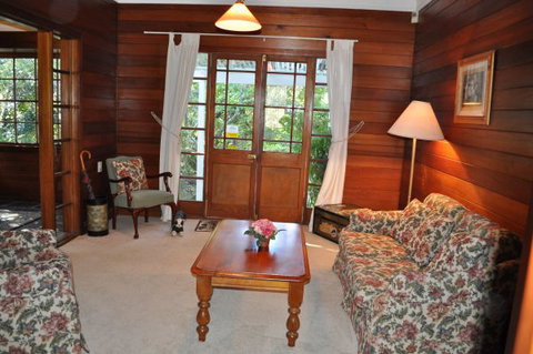 Hampden Cottage Accommodation Kangaroo Valley - Hervey Bay Accommodation 6