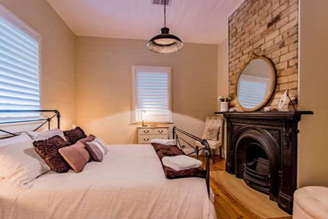 Hindmarsh Park Holiday Cottage - Hervey Bay Accommodation 6