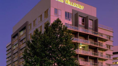 Waldorf Canberra Apartment Hotel - Hervey Bay Accommodation 0