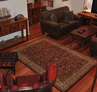 The Pommy Tree Bed and Breakfast - Hervey Bay Accommodation