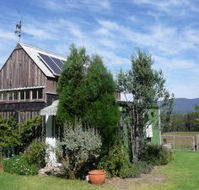Runnymeade Garden Studio Bed and Breakfast - Hervey Bay Accommodation