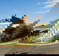 Hermitage Hill Resort - Tourism Hervey Bay