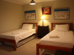 Eelah - Hervey Bay Accommodation 0