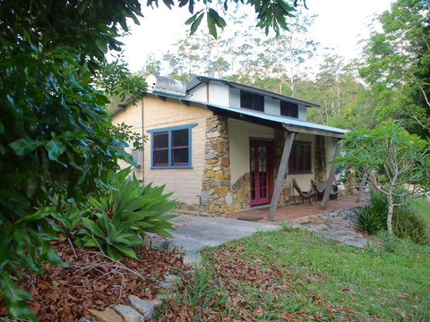 Mudbrick And Stone Hideaway Bellingen - Hervey Bay Accommodation 0