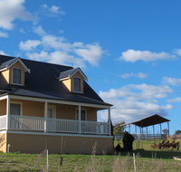 Riverbend Cottage - Hervey Bay Accommodation