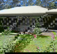 Lemon Tree Cottage - Hervey Bay Accommodation