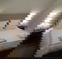 Aston House - Tourism Hervey Bay