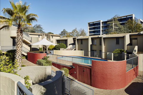 Manuka Park Apartments - Hervey Bay Accommodation 1