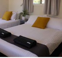 Mataranka Roadhouse and Cabins - Hervey Bay Accommodation