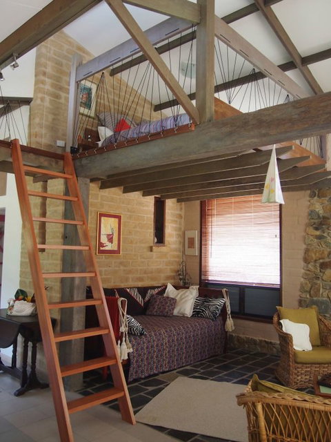 Mudbrick And Stone Hideaway Bellingen - Hervey Bay Accommodation 2