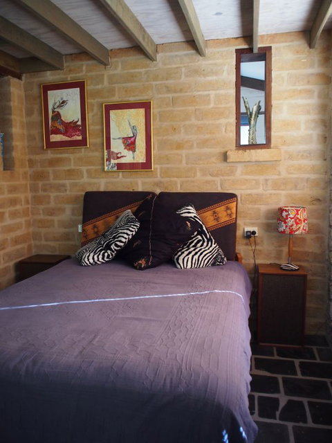 Mudbrick And Stone Hideaway Bellingen - Hervey Bay Accommodation 3