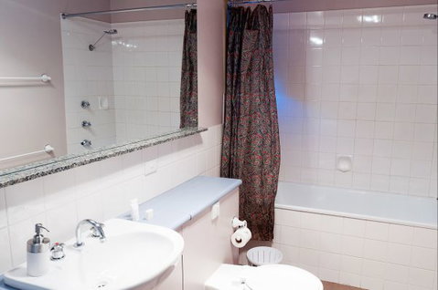Oberdere Three - Hervey Bay Accommodation 5