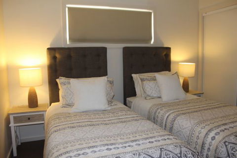 Yellowbox Cottage - Hervey Bay Accommodation 5