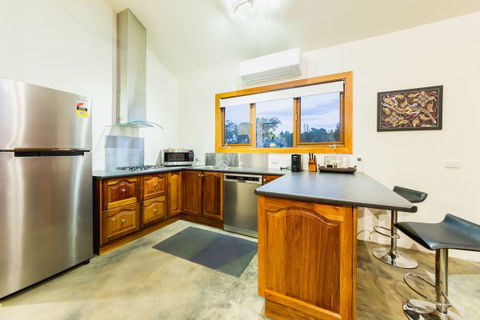 Alpine Edge Accommodation - Hervey Bay Accommodation 2
