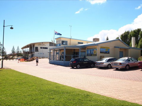 Christies Cottage For Holidays And Relocations. - Hervey Bay Accommodation 29