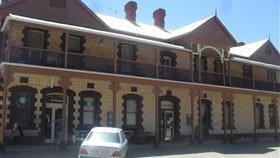 Caltowie Hotel - Hervey Bay Accommodation 3