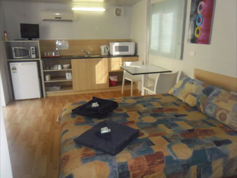 Savannah Way Motel - Hervey Bay Accommodation 3