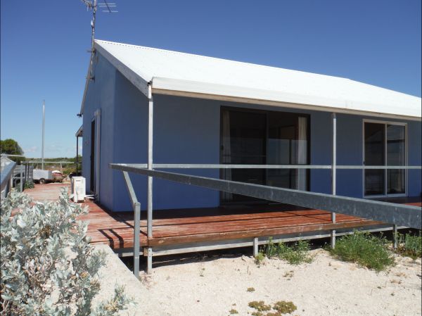 Chinaman Wells SA Hervey Bay Accommodation