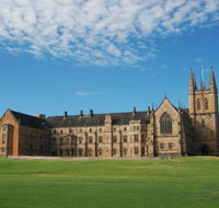 University Stays - Hervey Bay Accommodation