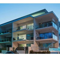 Unwind at 29 Breeze Penthouse - Hervey Bay Accommodation