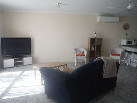 Alilly - Hervey Bay Accommodation 1
