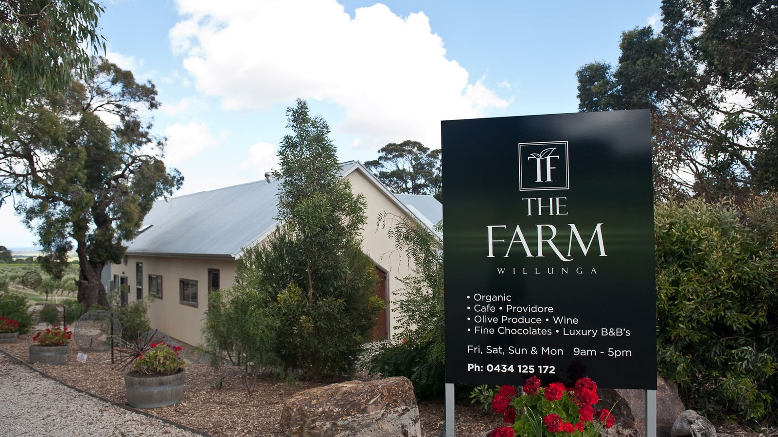 Whites Valley SA Hervey Bay Accommodation