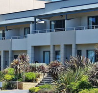 Pier Number 10 - Hervey Bay Accommodation
