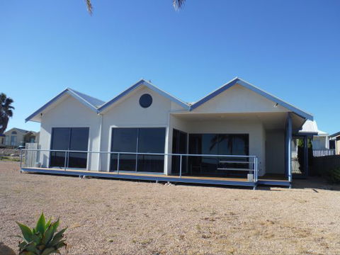 Santorini Sunset - Hervey Bay Accommodation 2