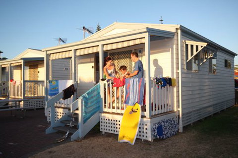 Christies Beach Tourist Park - Hervey Bay Accommodation 0