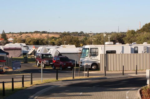 Christies Beach Tourist Park - Hervey Bay Accommodation 3