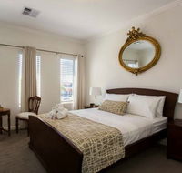 Lakeside Retreat - Hervey Bay Accommodation