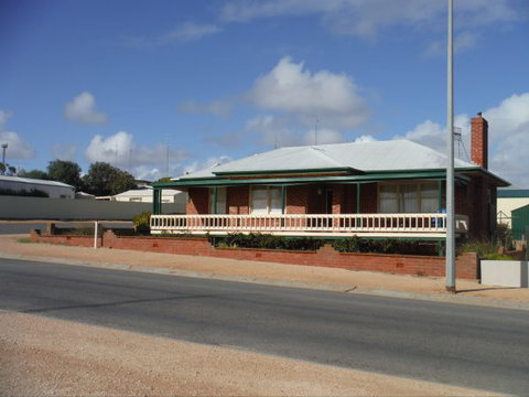 Sea Crest - Hervey Bay Accommodation 0
