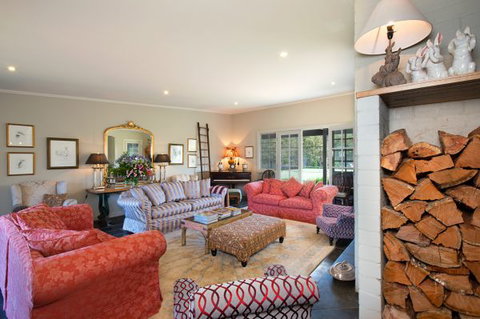 Lake David - Hervey Bay Accommodation 2