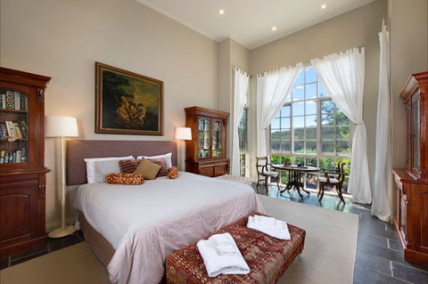 Lake David - Hervey Bay Accommodation 7