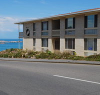 10 Calypso At Port Elliot - Hervey Bay Accommodation
