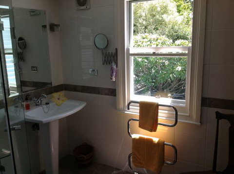 Five Ways B And B - Hervey Bay Accommodation 1