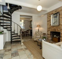 The Essence of Paddington Living - Hervey Bay Accommodation