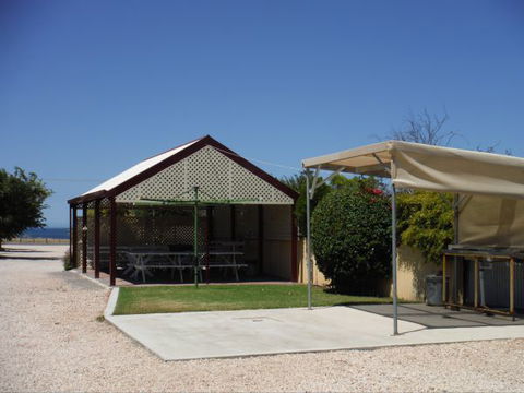 Anchorage 8 - Hervey Bay Accommodation 0