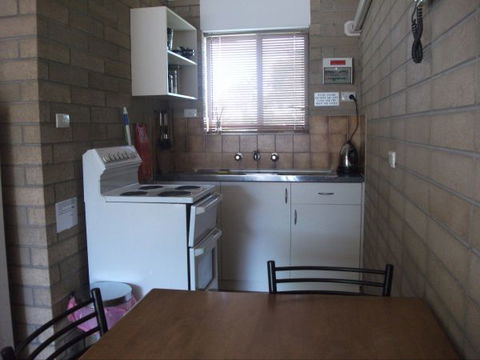 Anchorage 8 - Hervey Bay Accommodation 1