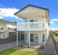 Century 21 SouthCoast White Caps - Tourism Hervey Bay