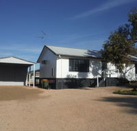 Decked Out - Hervey Bay Accommodation