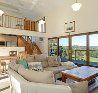 A Seascape Retreat - Hervey Bay Accommodation
