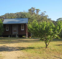Peach Tree Cabin - Hervey Bay Accommodation