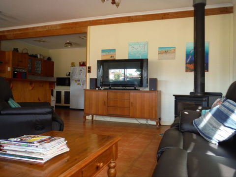 The Palms - Hervey Bay Accommodation 2