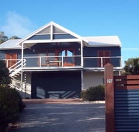 Top Deck Marion Bay - Hervey Bay Accommodation