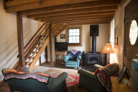 Orchard Cottages - Hervey Bay Accommodation 5