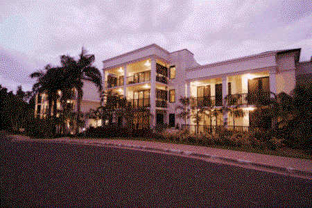 Elysium Apartments Palm Cove - Hervey Bay Accommodation 0