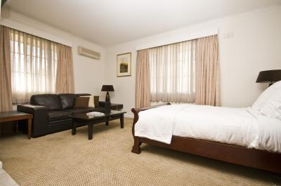 Quality Inn Country Plaza Queanbeyan - Hervey Bay Accommodation 2