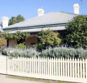 Florennes Heritage Cottage - Hervey Bay Accommodation