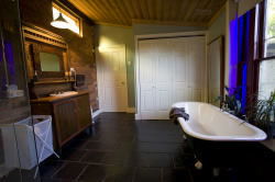 Florennes Heritage Cottage - Hervey Bay Accommodation 4